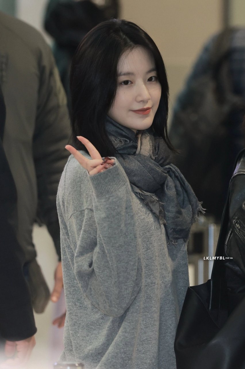 叶舒华 | 灰色毛衣是冬日恋歌女主即视感呀!