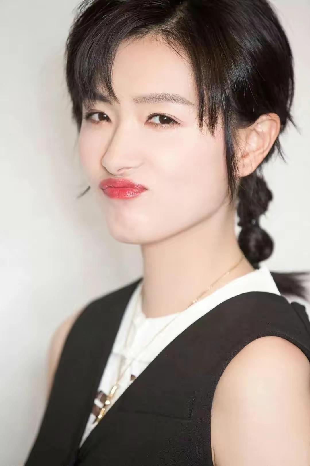 万茜与王阳合作古装剧引粉.@时尚娱乐达人莎莎的动态