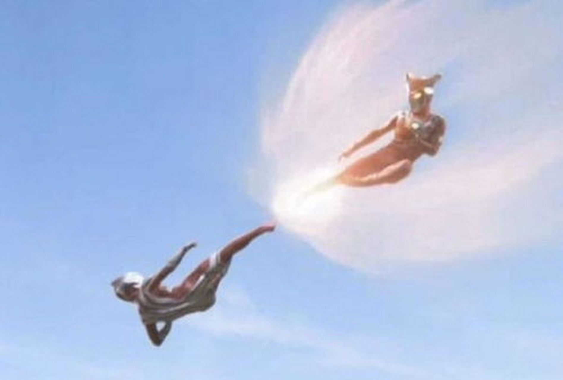 艾斯奥特曼:躲.