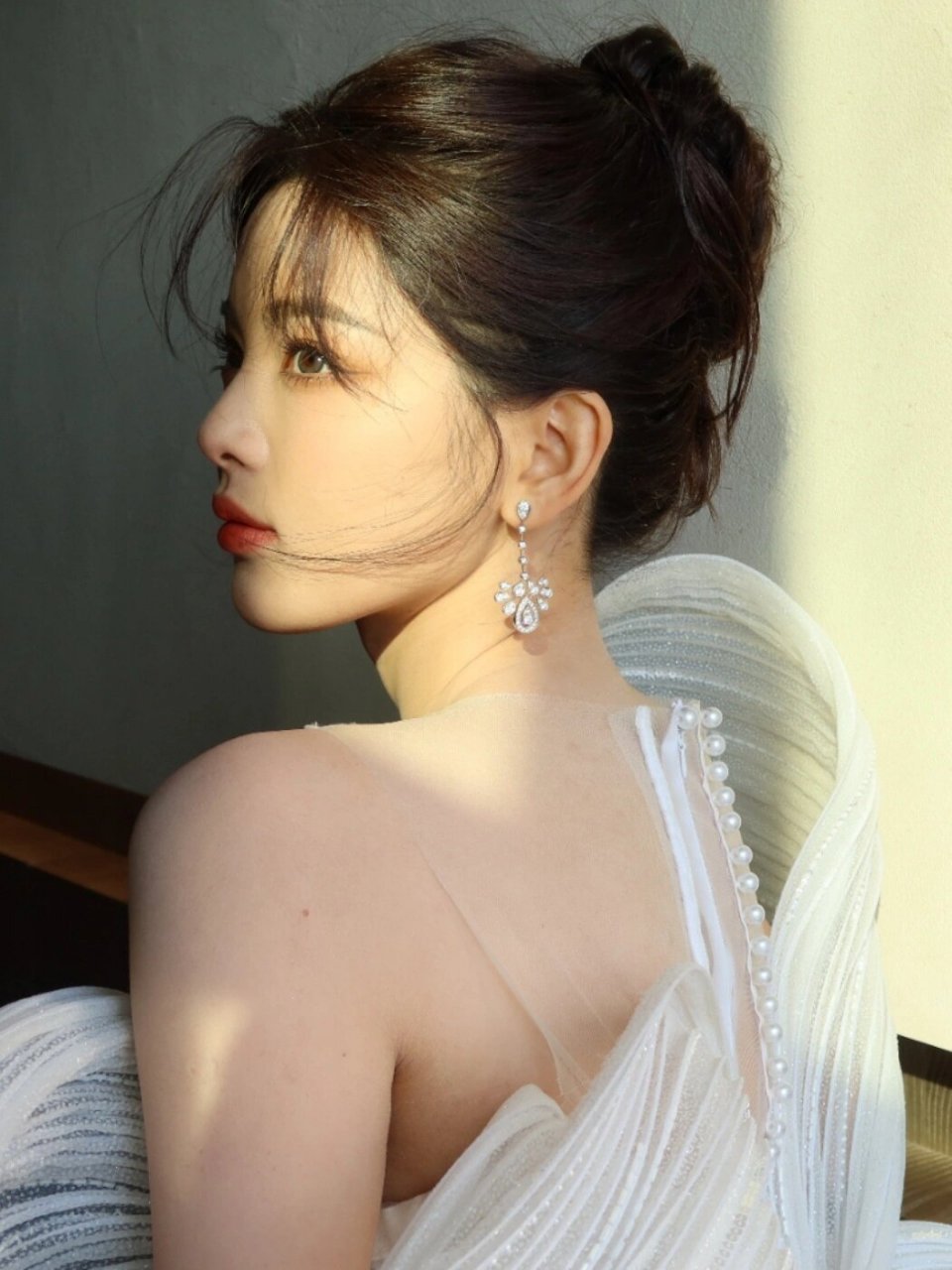 杨超越是如何做到若有若无的呢717171  96我第一次注意到