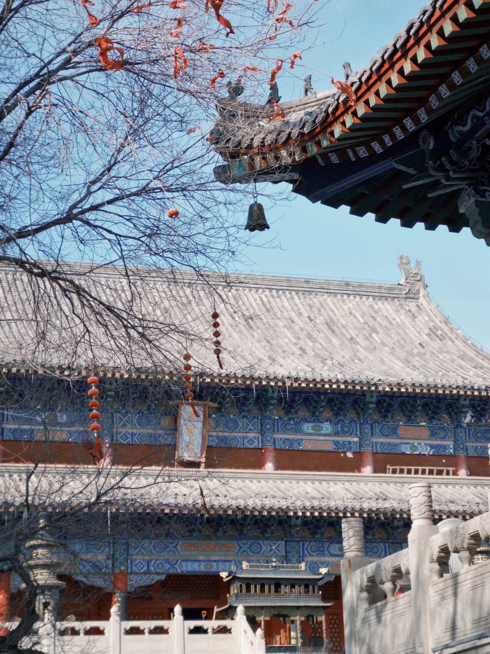 探寻乌鲁木齐西山老君庙  这座老君庙位于乌鲁木齐市的西山,是一座