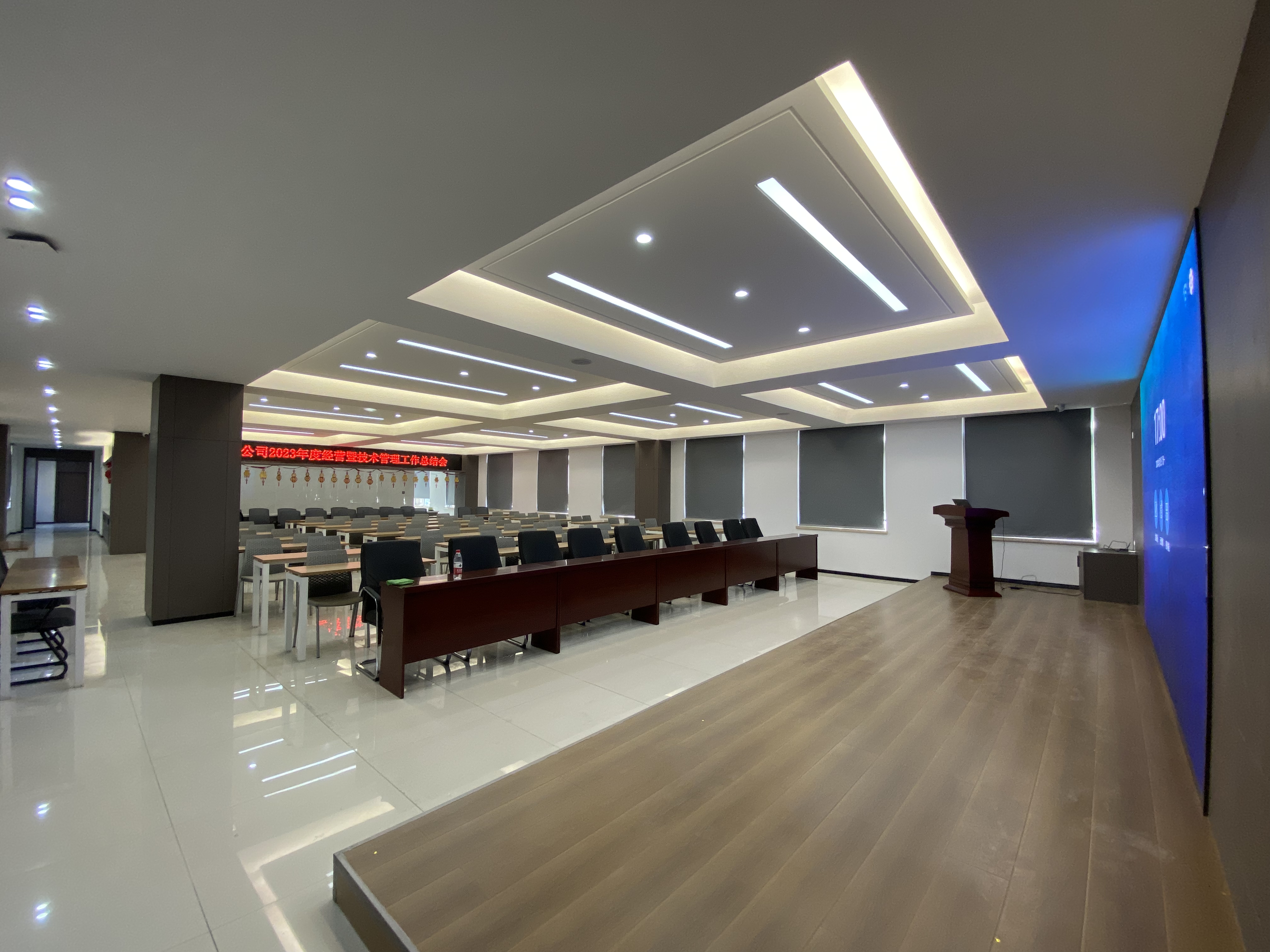 银川装修公司推荐|镹臻装饰|银川中化六建办公楼装修设计落地实景