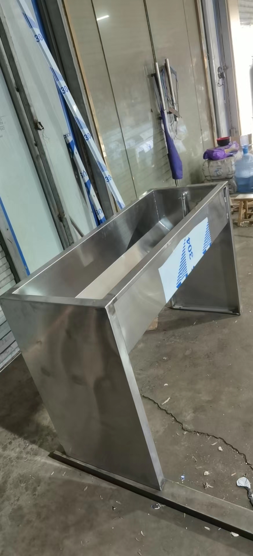 牛羊不锈钢电饮水槽