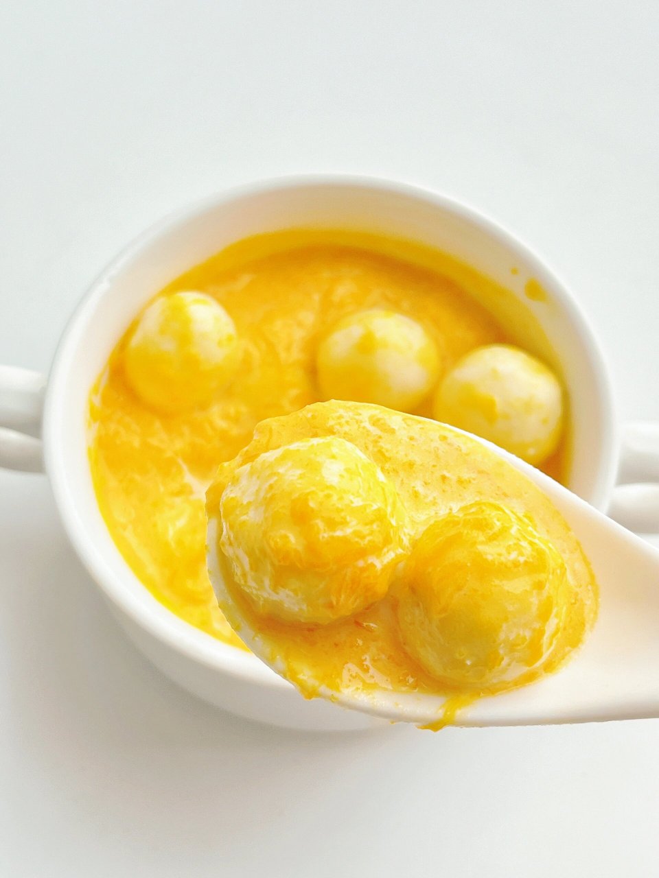 春季正是养pi时,今天分享的是好吃的山药南瓜羹,做法简单 :山要,南瓜