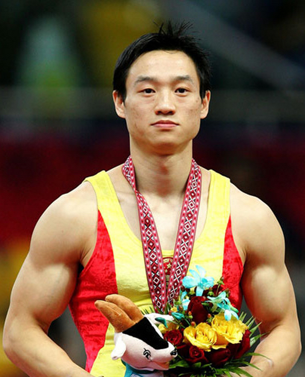 奥运冠军杨威的教育方式火了!