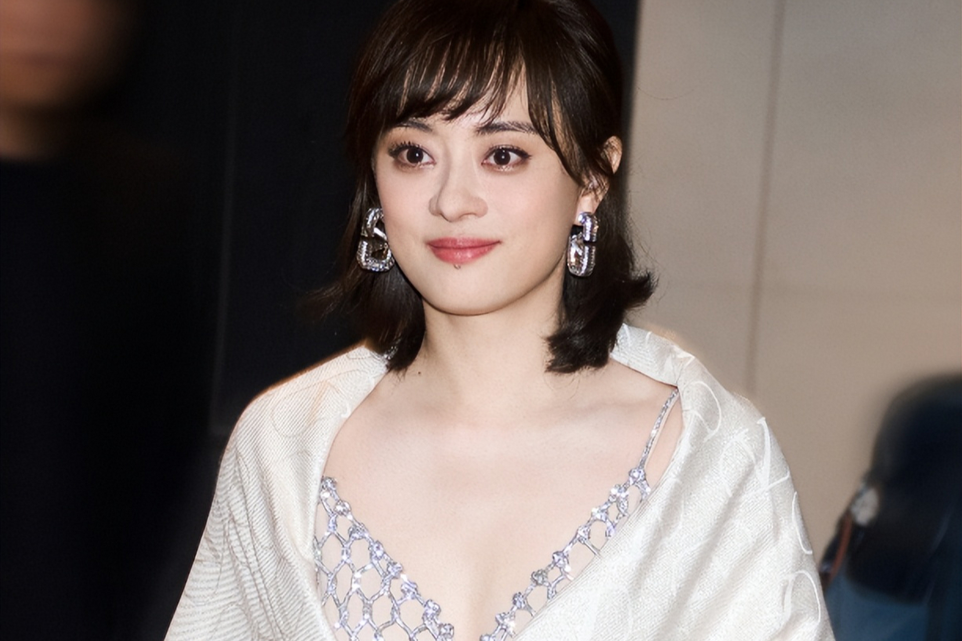 演技是演员最好的滤镜,孙俪凭借多部佳作坐稳演艺圈地位.