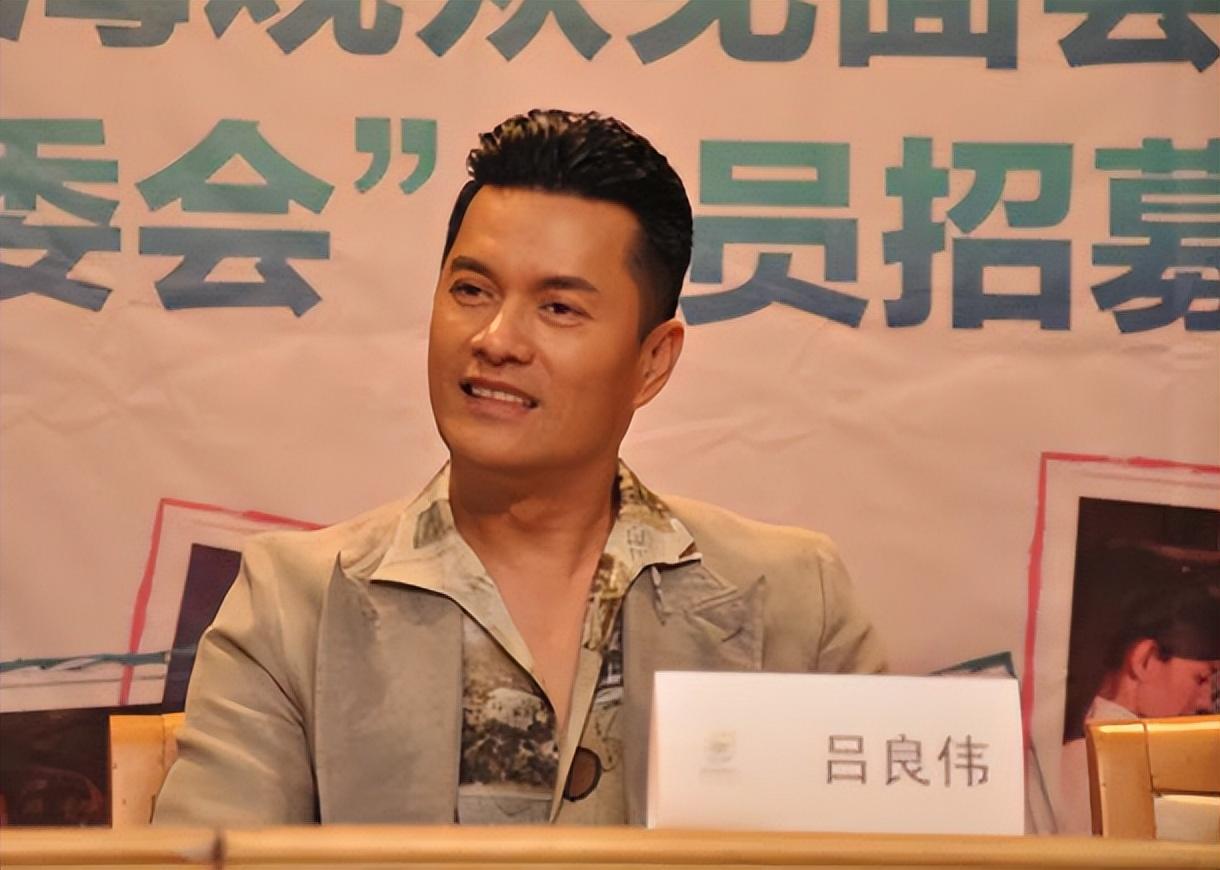 贵州富婆杨小娟嫁三婚演员吕良伟婚后生一子幸福美满