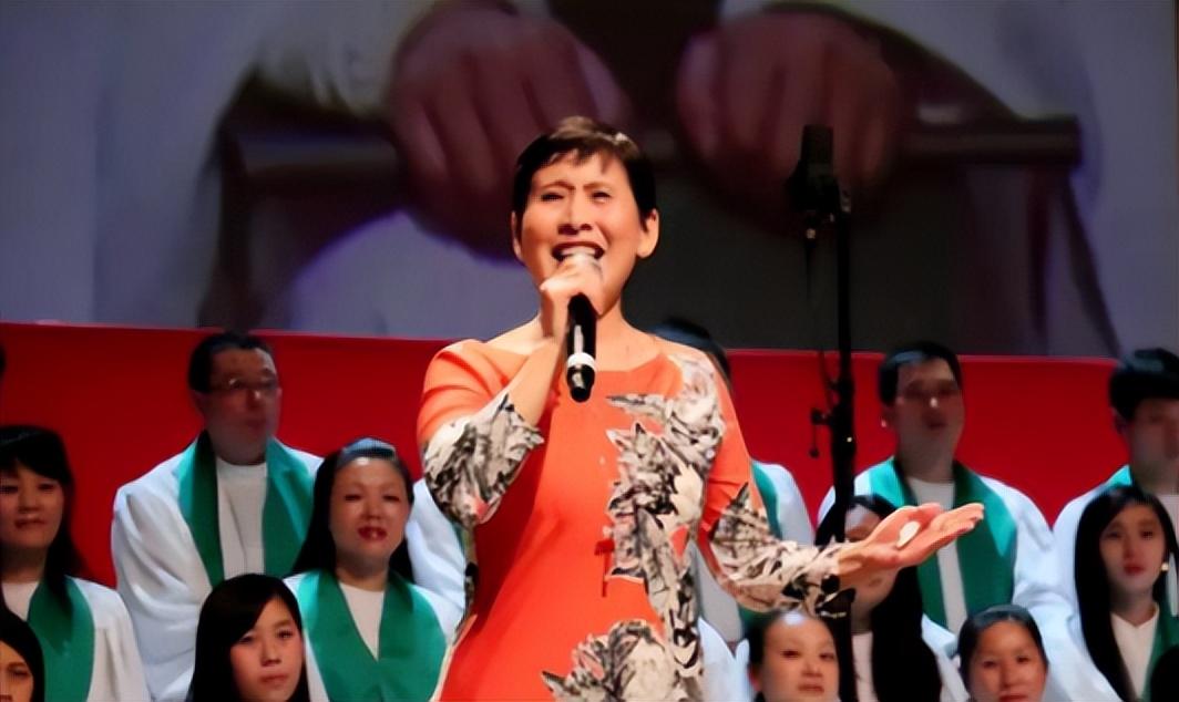 回顾歌唱家远征王昆的学生离婚后带儿子外嫁美国今过得怎样