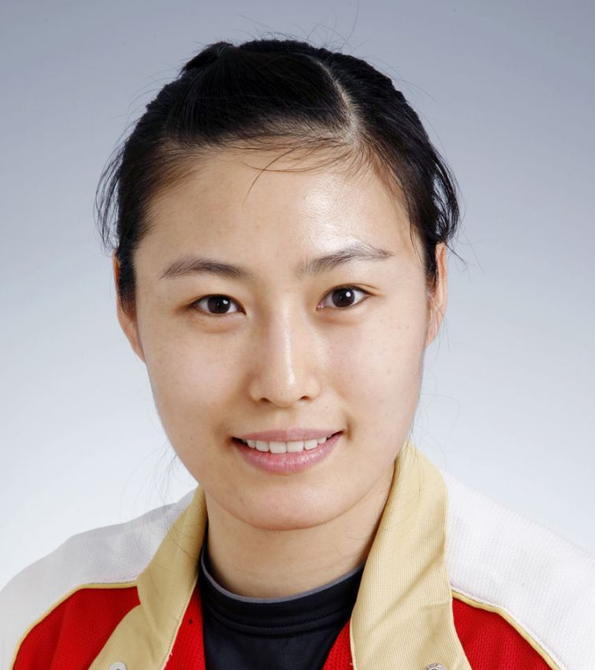 她曾是女篮第一后卫,负气离开国家队被郑薇劝回,现状如何?