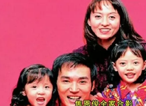 回顾焦恩俊遭前妻抛弃抑郁二婚又传婚变今53岁模样变化大