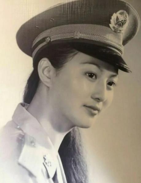 回顾刘丹29岁去世父亲殉职哥哥离世比你想的还要苦