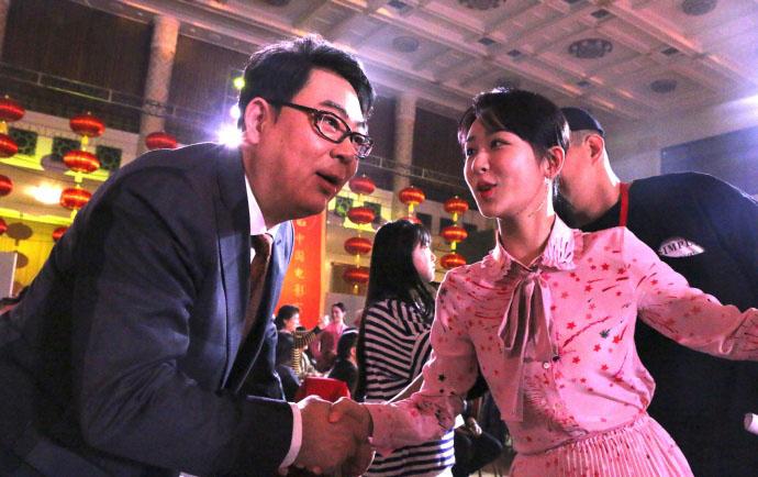 许多观众们第一次认识高亚麟是在电视喜剧《家有儿女》中饰演张一山和