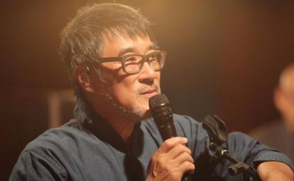 回顾李宗盛我的前半生用一句话概括那就是年近半百妻离子散