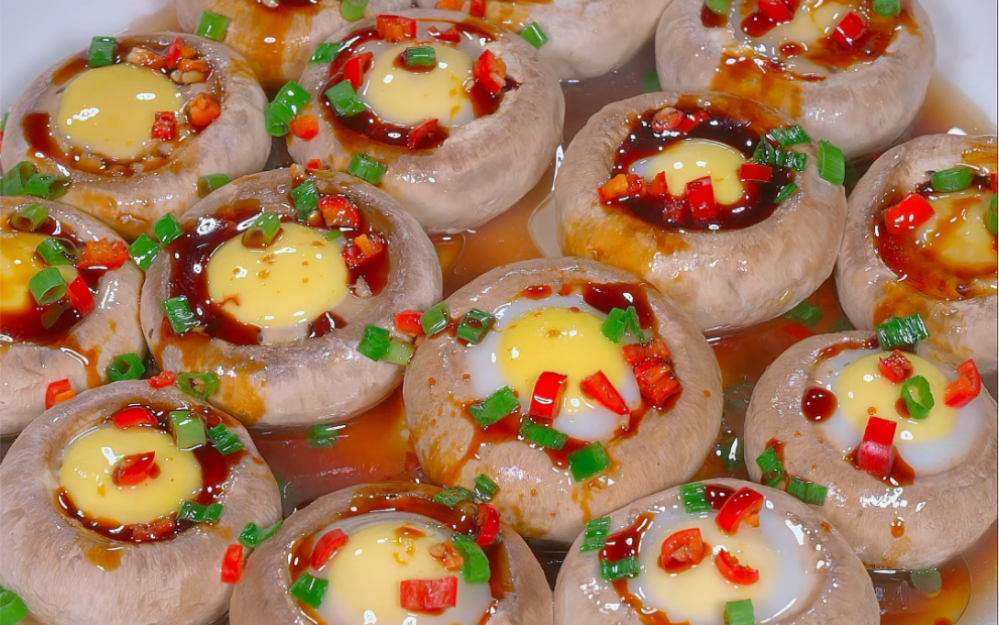 口蘑这样做营养又美味,真的是老少皆宜,超好吃!