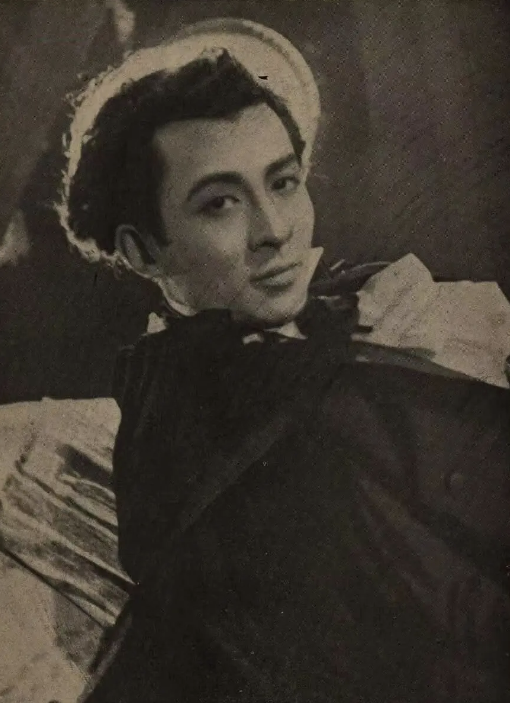 回顾黄宗英一生4段婚姻17岁成寡妇68岁再当新娘活成了传奇