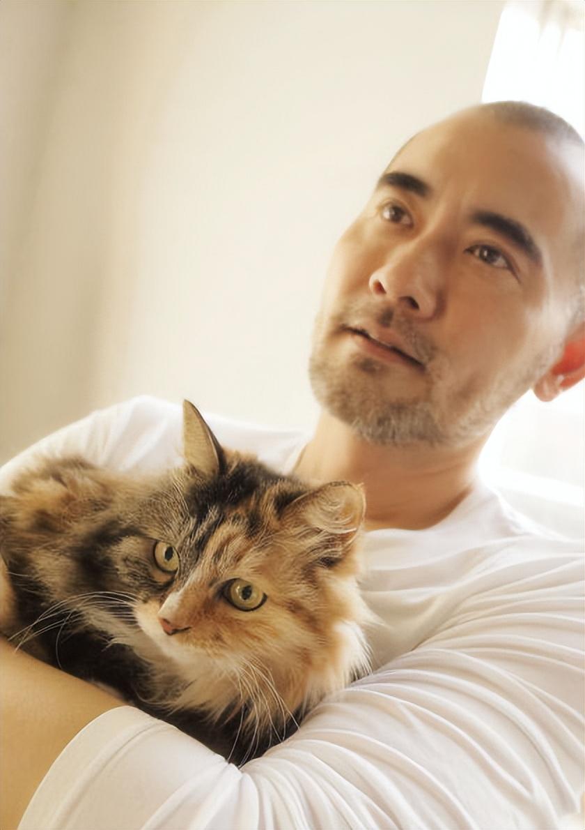 回顾赵文瑄出道零绯闻独居乡下800平方米大别墅62岁未婚未育