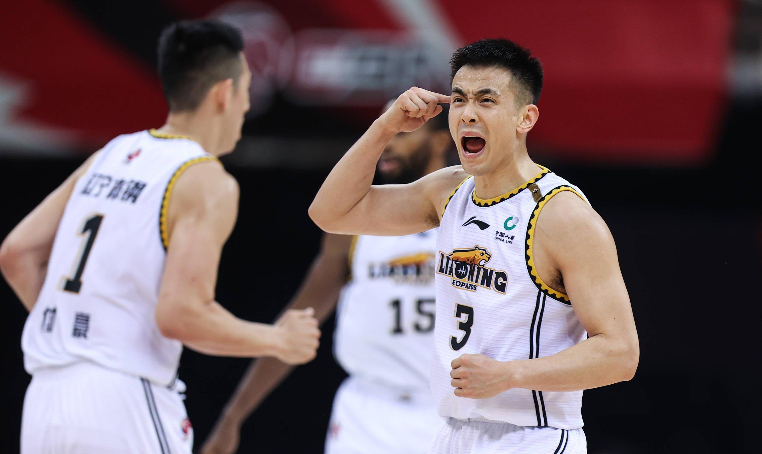 "国产保罗"或夺mvp,球迷却一片看衰