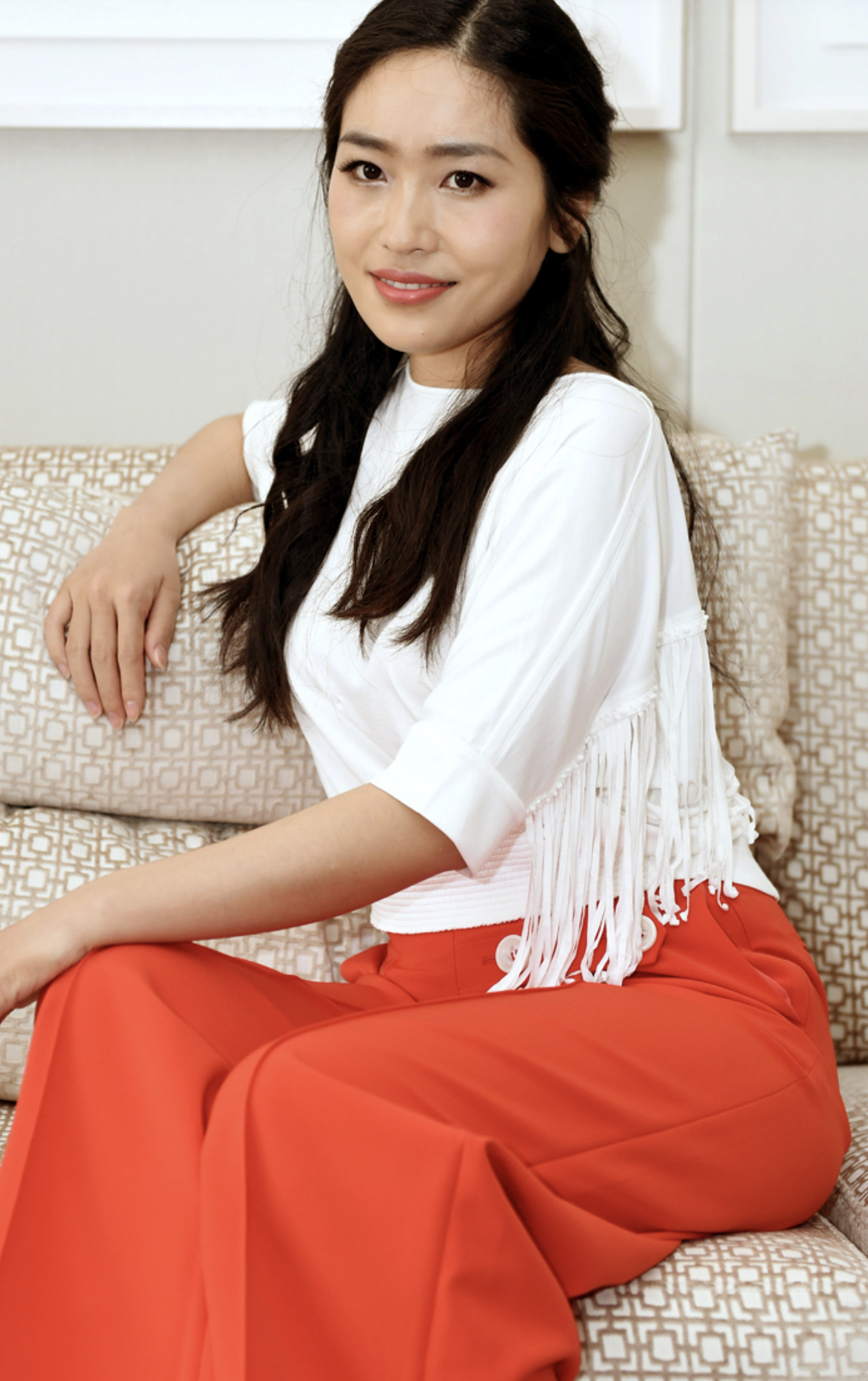 回顾肖华和张艺谋离婚后单身至今女儿张末成了她的精神寄托