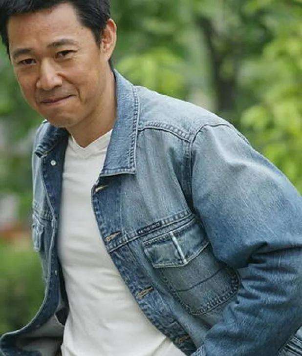 回顾多年后再看张丰毅妻子霍凡才知道她和吕丽萍谁更精明