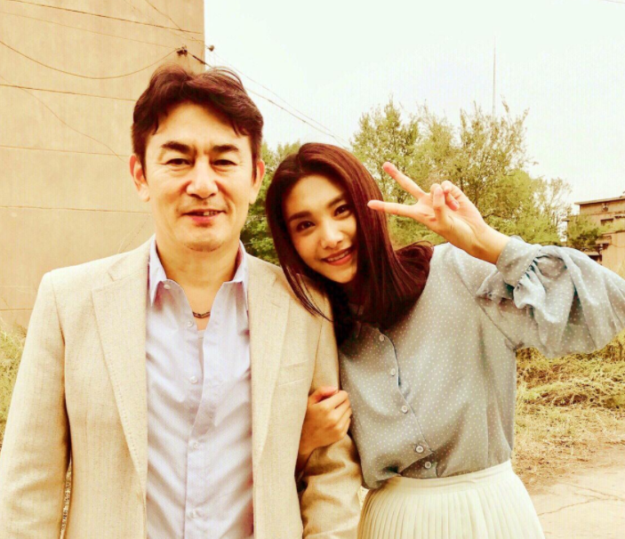 回顾李洪涛娶老师女儿结婚30年他的两个嗜好让妻子很烦恼