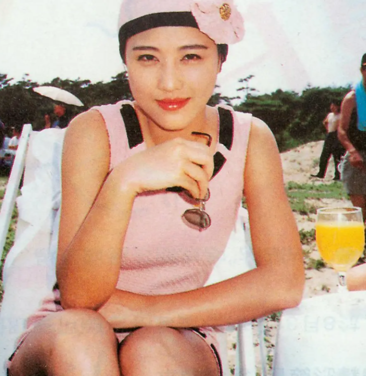 01,娶港圈女神周海媚