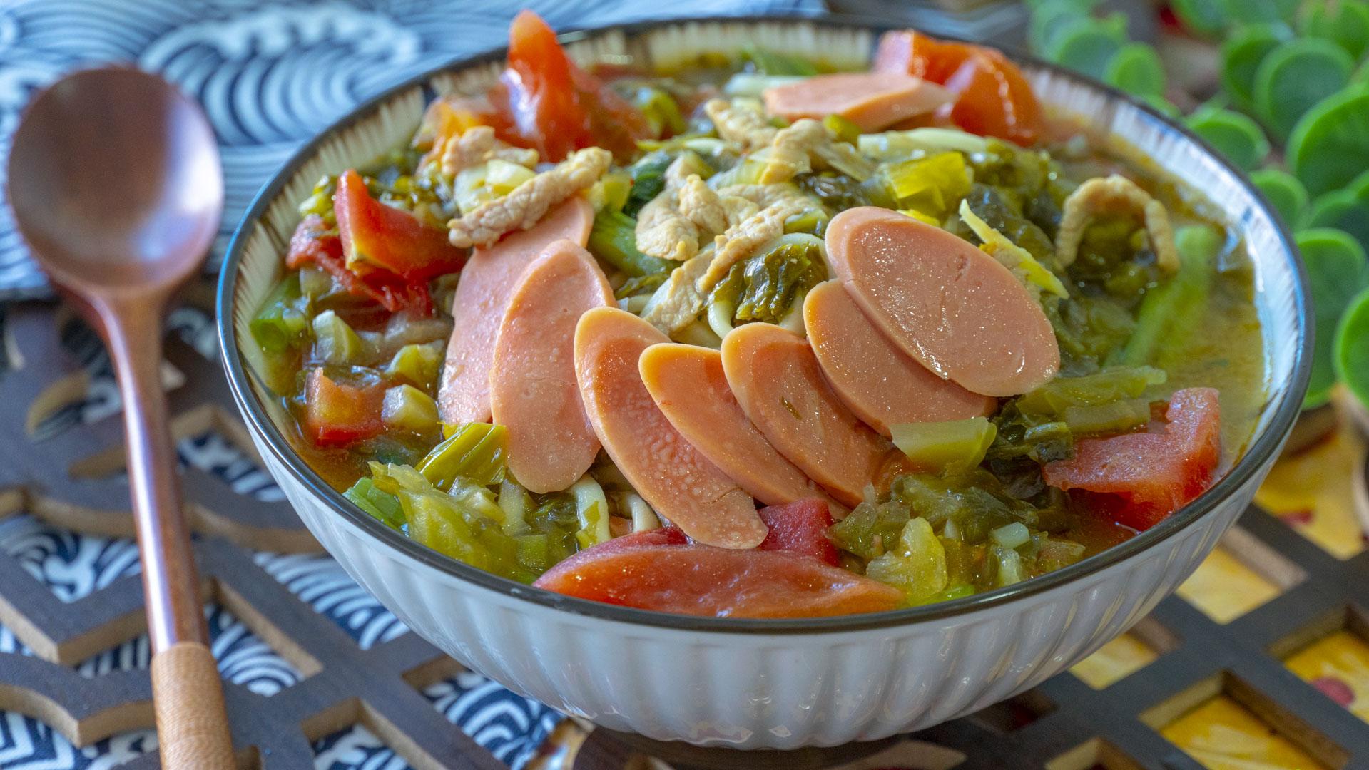 周五:奶黄包 南瓜羹奶黄馅儿:鸡蛋4个,黄油70克,白糖80克,奶粉30克