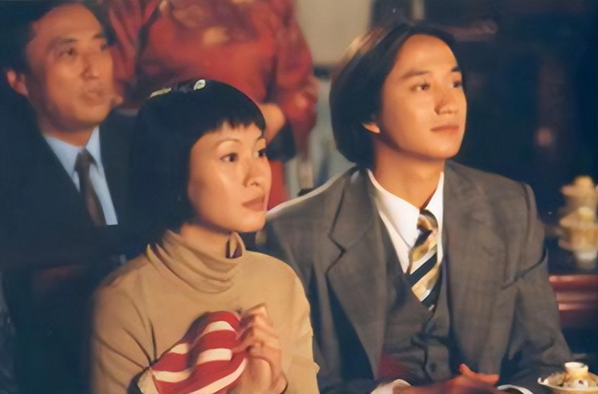 回顾黄磊拿下18岁的孙莉和刘若英超过爱情伊能静敲他的门