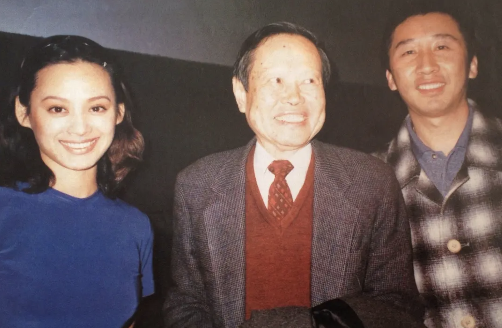 回顾宁静和姜文传绯闻25岁嫁给美国前夫50岁依旧我行我素