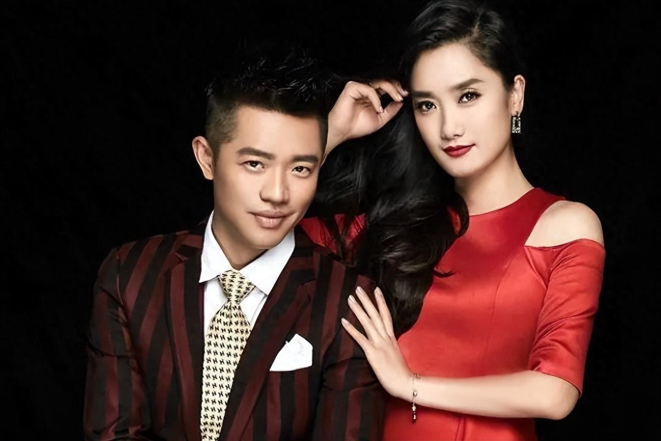 回顾玲花我结婚曾毅大哭曾毅结婚我大醉我俩视彼此为亲人