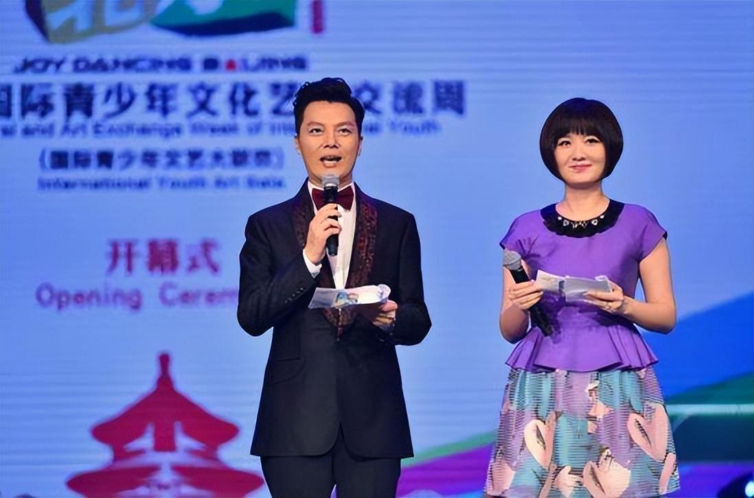 回顾一哥任鲁豫娶富二代豪门妻子高龄给他生二胎成人生赢家