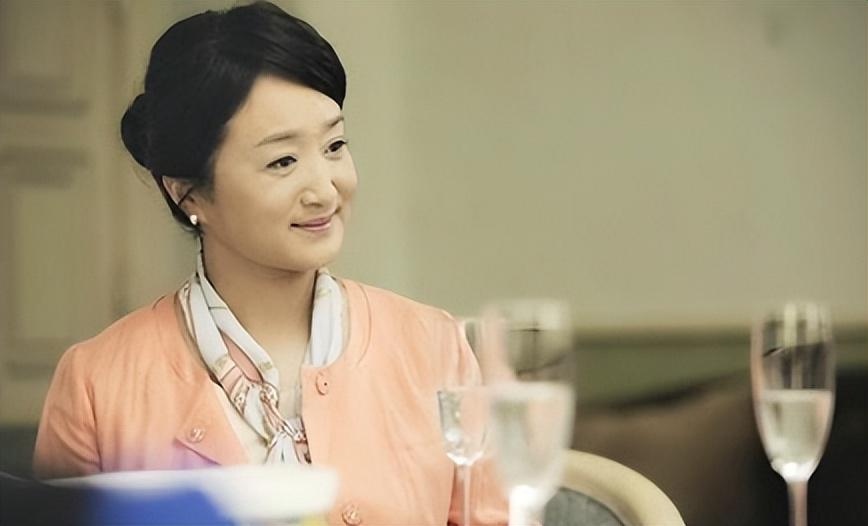 回顾杨昆出演作品无数晚年却因丈夫连累背上巨额债务