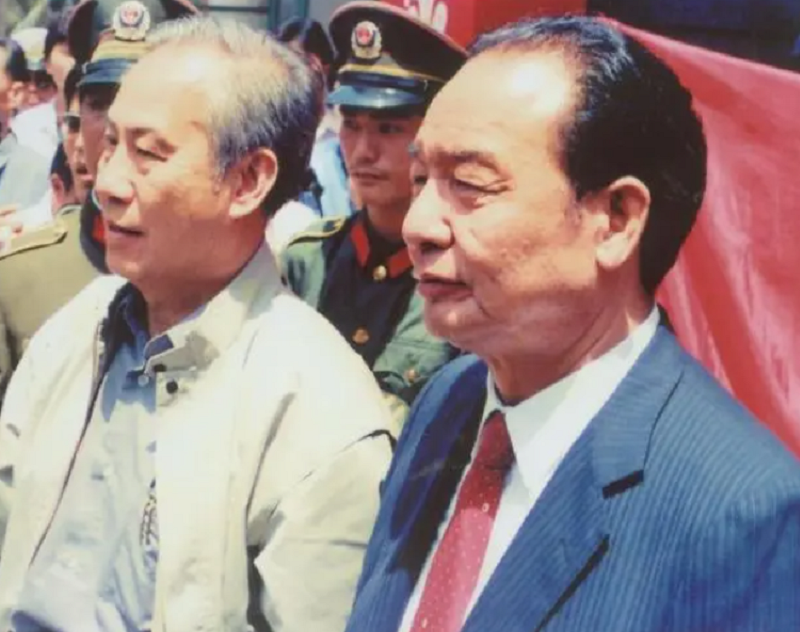 1979年派谁去建设深圳邓公选中一人5年后果然没有让他失望