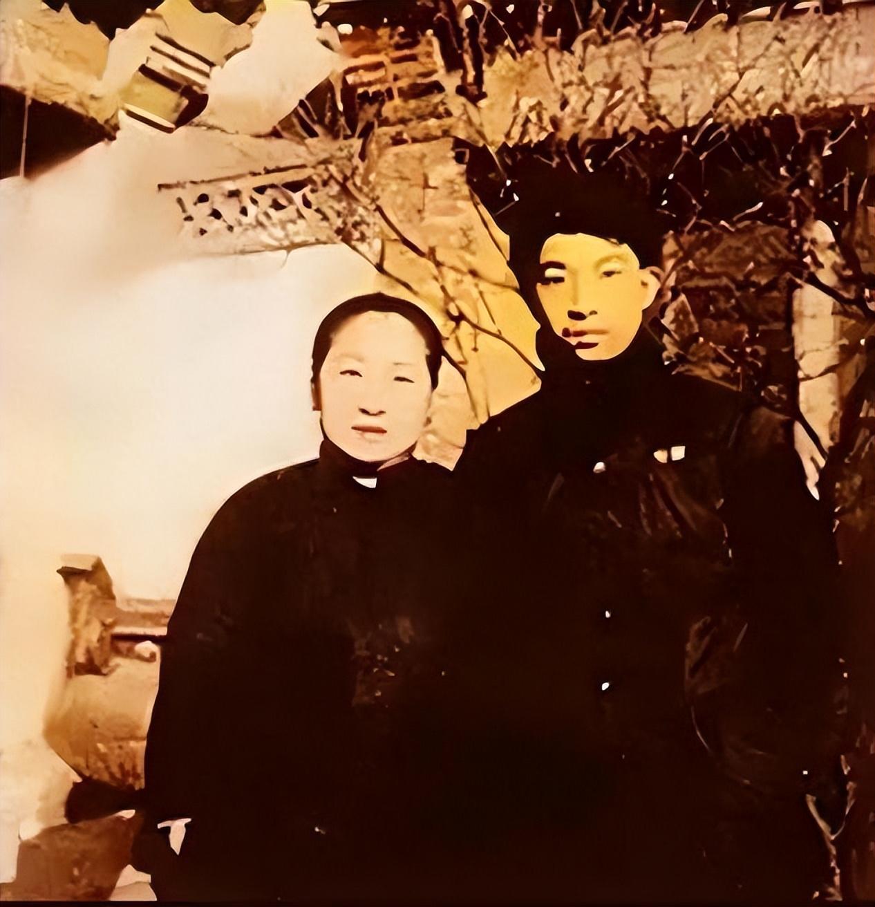 回顾导演郭宝昌一生只见亲生母亲一次面养母到死也不原谅他