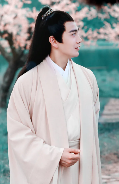 回顾张智尧入行25年无绯闻45岁仍单身是比花满楼还干净的男人