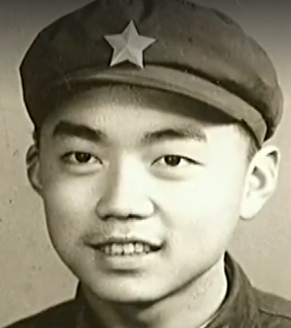 回顾演员尚铁龙当18年工人40岁读中戏他的演技不该被低估