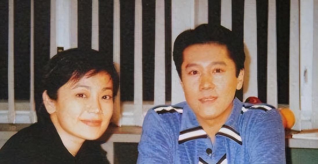 回顾蔡国庆曾经拒绝那英被圈外妻子苦追8年如今儿子成骄傲