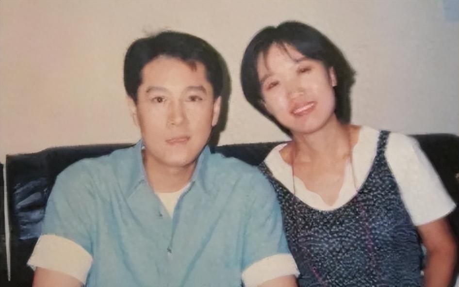 回顾蔡国庆曾经拒绝那英被圈外妻子苦追8年如今儿子成骄傲