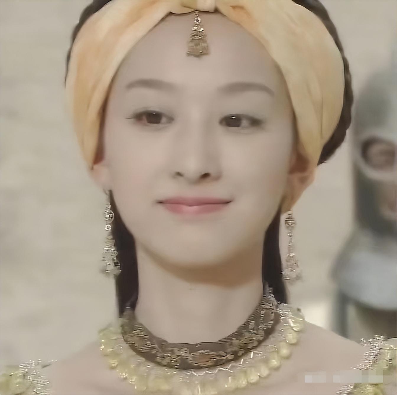 回顾穆婷婷,23岁走红,30岁过气,自嘲"不属于娱乐圈"