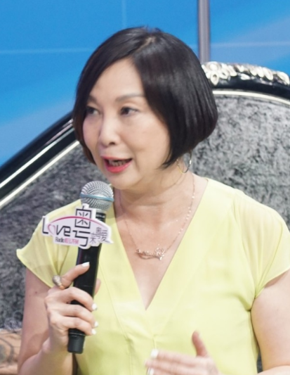 回顾李宗盛我的前半生用一句话概括那就是年近半百妻离子散