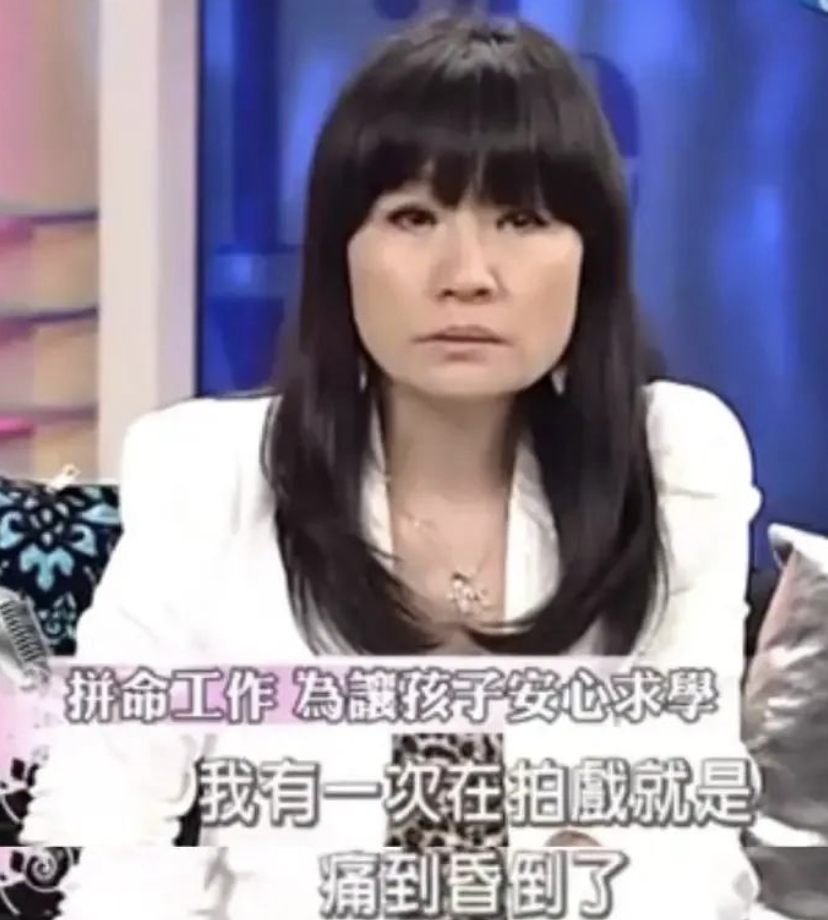 回顾歌手比莉两段失败婚姻两次患病如今71岁苦尽甘来