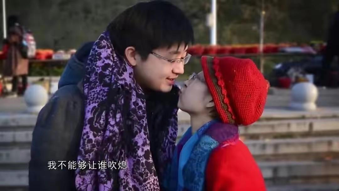 图文万粉激励计划#他的沉默反而引发了更大的风波,事实上韩诗俊是在