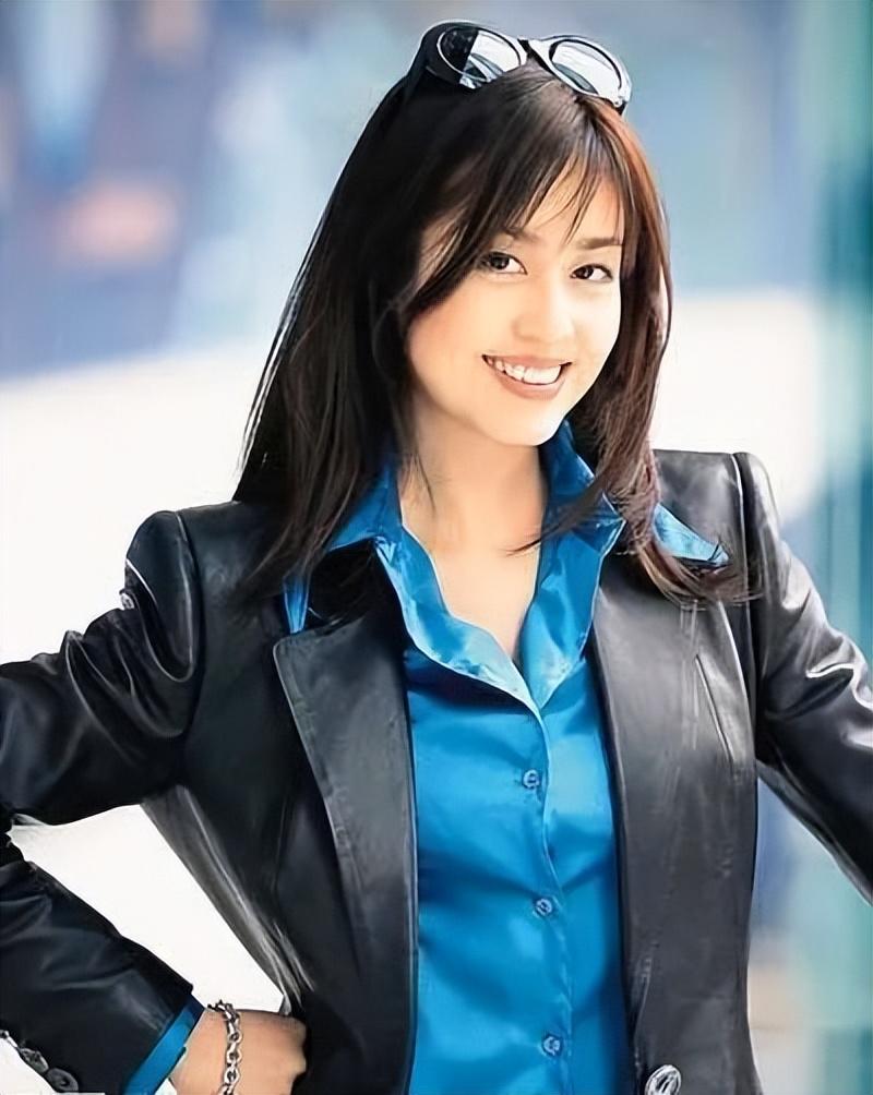 回顾罗兆辉27岁逆袭10亿身家羞辱过张智霖风流半生凄惨离世