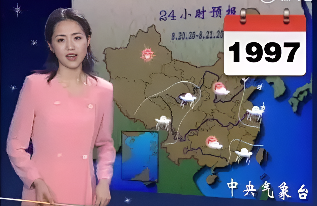华风集团是专门对接央视天气预报的,他们有着自己的主持人输送,而杨丹