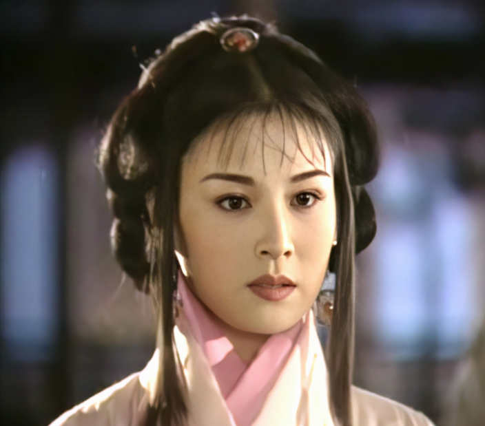 回顾古装女神赵明明事业巅峰为夫退圈风光背后全是泪水