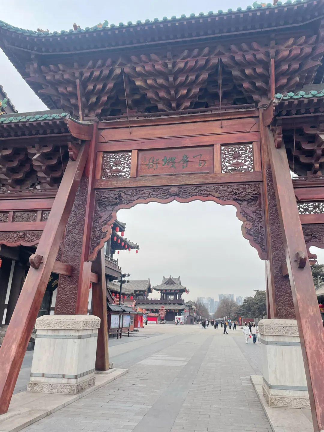 华严寺华严寺,游览2小时,门票40,学生半价.