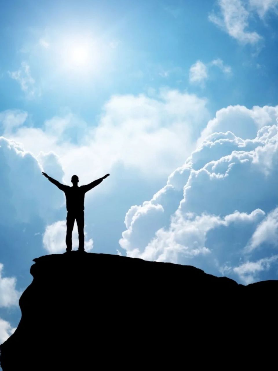 男人拼搏励志图片  我弟弟终于毕业啦!