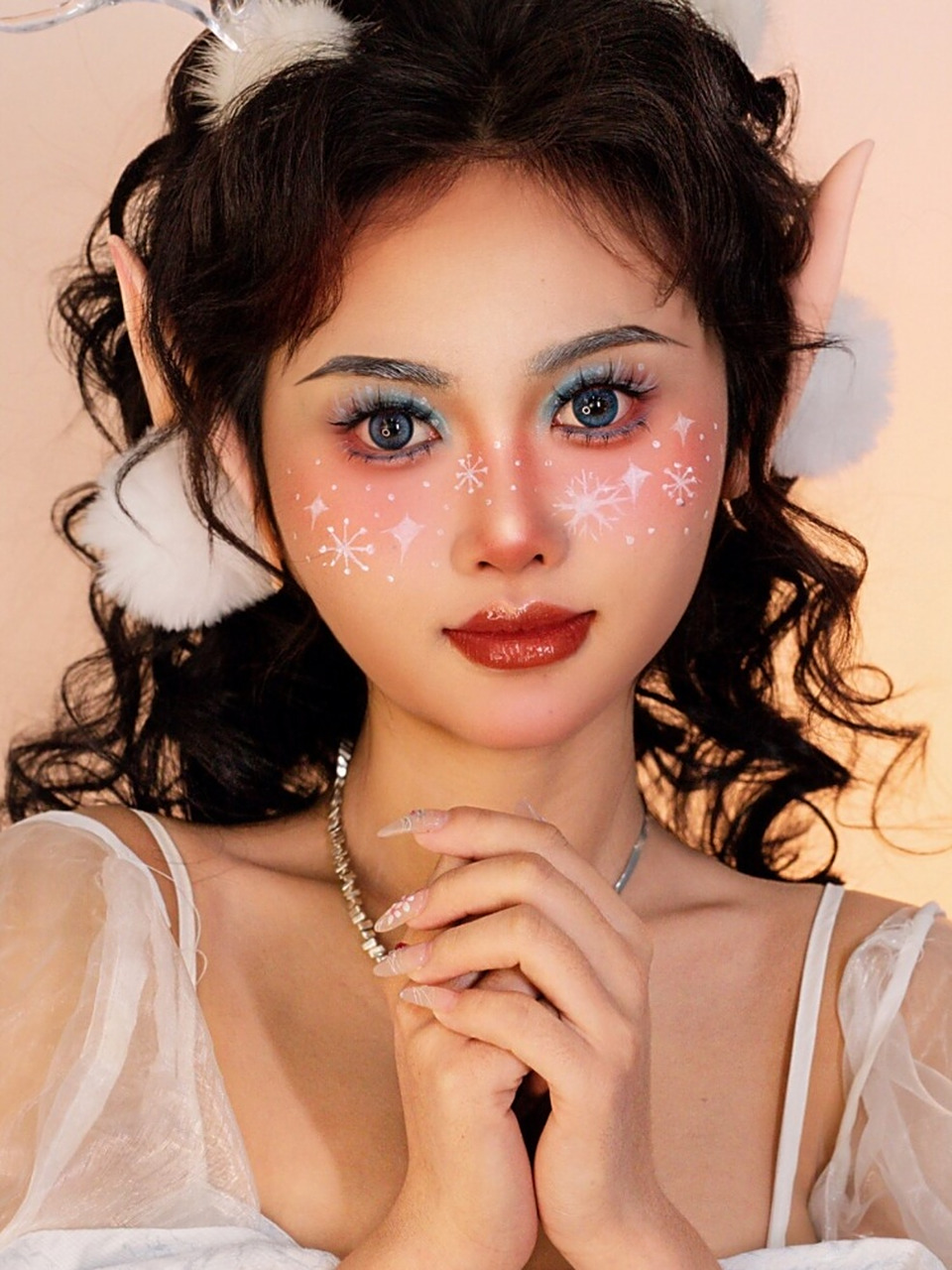 小鹿精灵妆容分享  94在这个充满神秘和梦幻的时刻,让我们一起探索