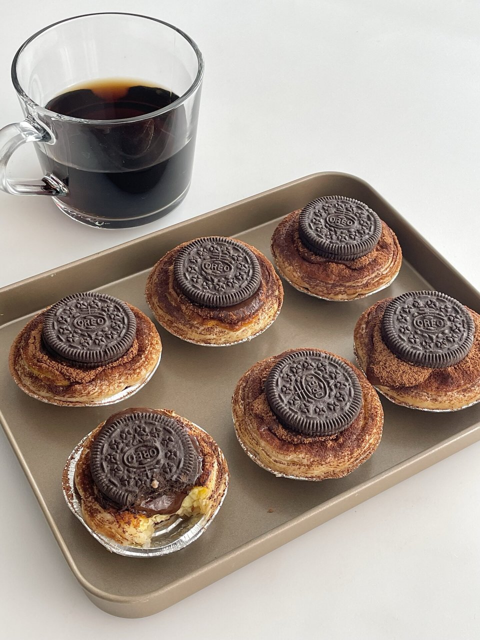 95奥利奥蛋挞 78食材:蛋挞皮 2 个,鸡蛋 2 个