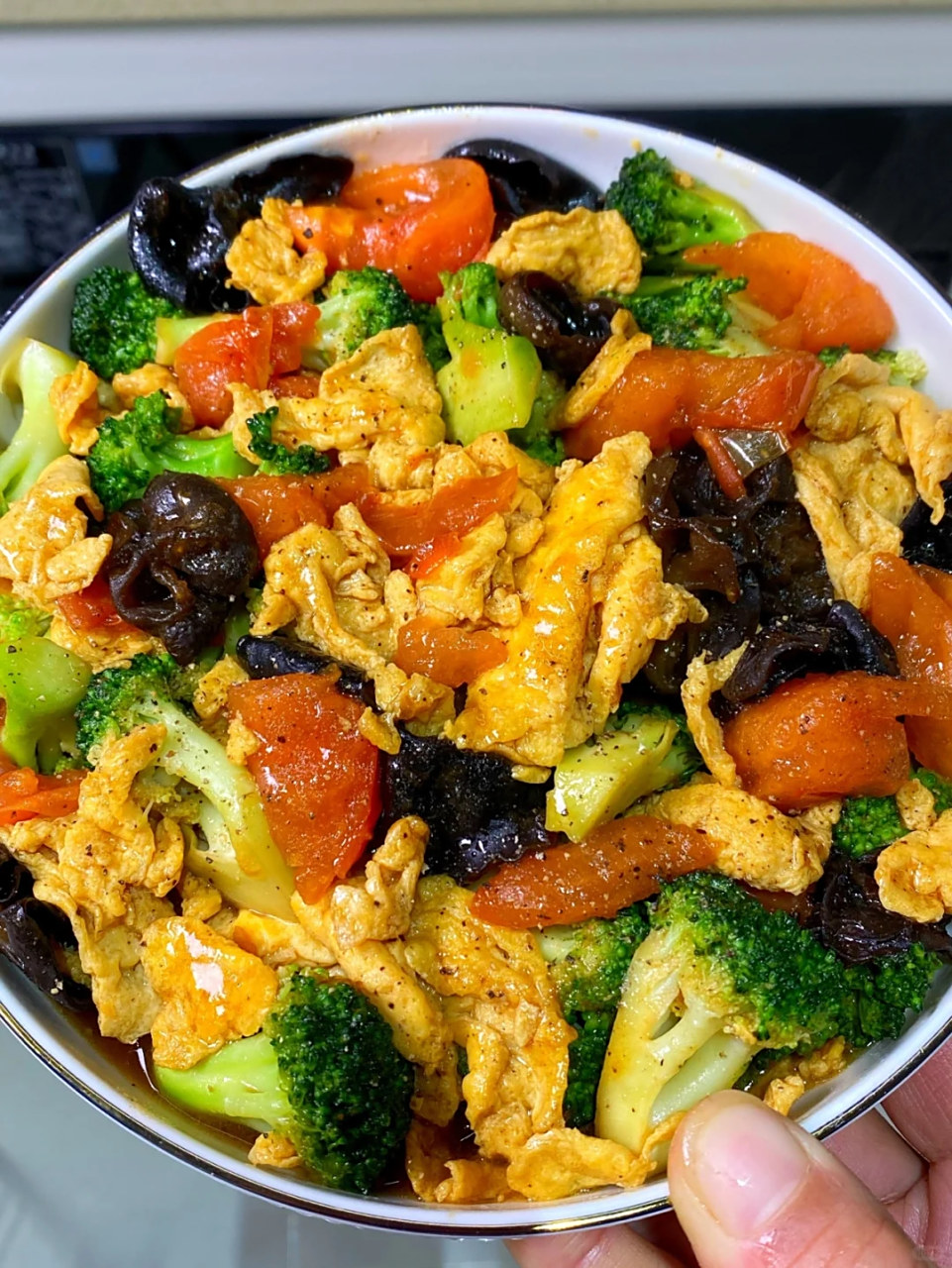 99今天做巨好吃的番茄西兰花炒鸡蛋,清爽解腻又饱腹75 04鸡蛋嫩