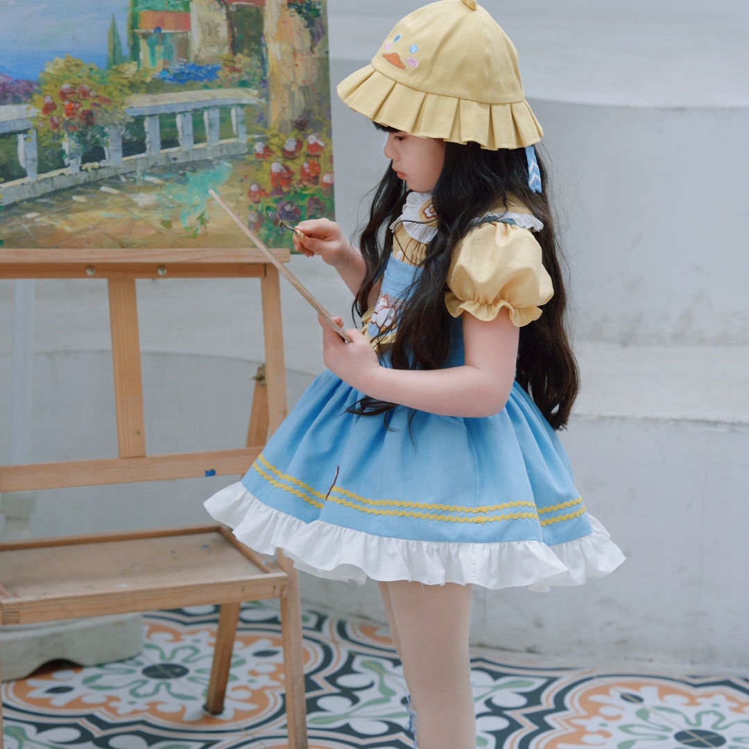 每次看到他,都觉得整个世界都亮了起来,好像被一股甜蜜的暖流包围着